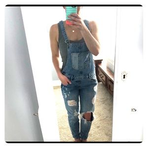 Zara destroyed overalls